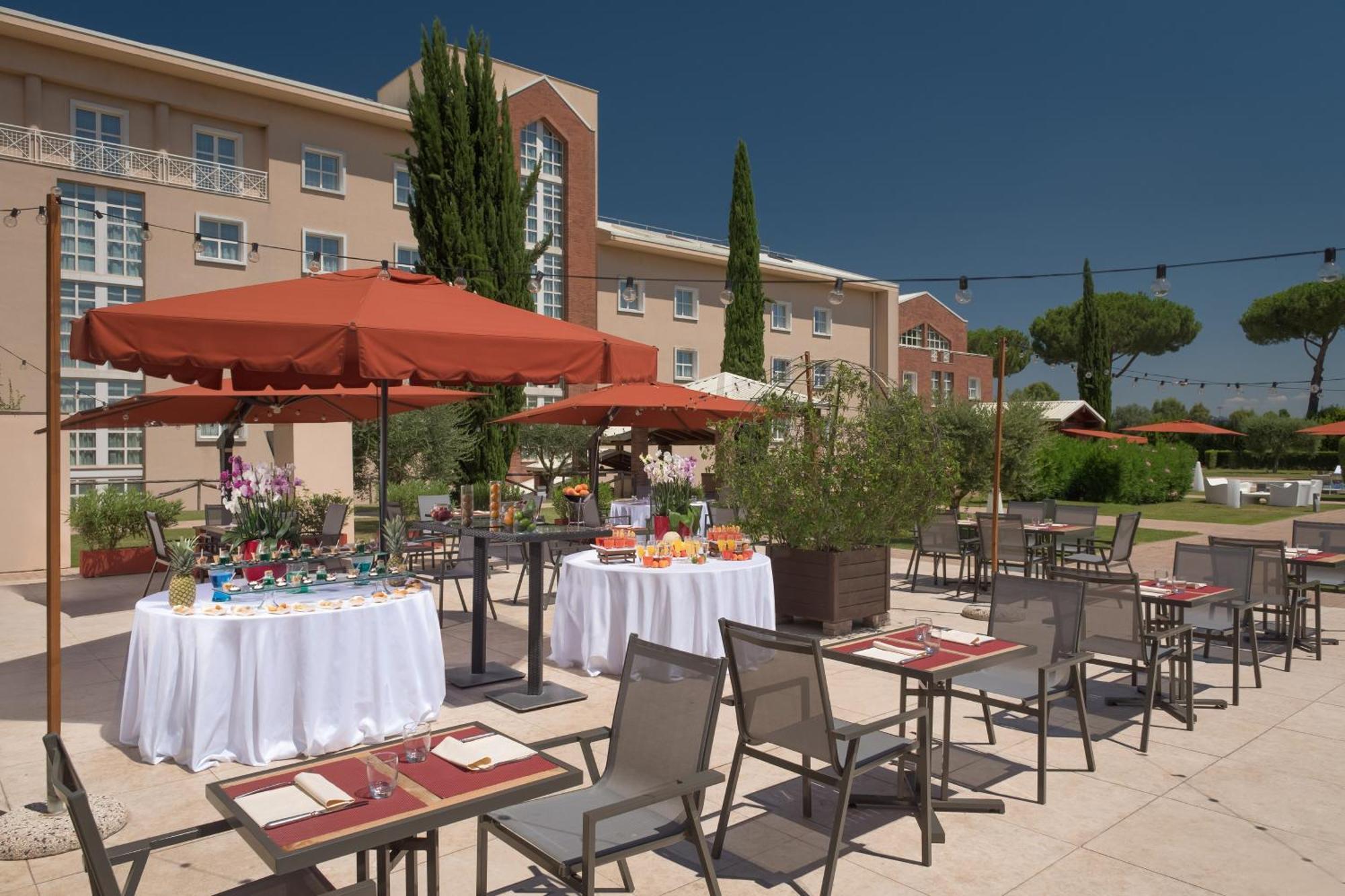 Hotel Sheraton Parco De' Medici 4*